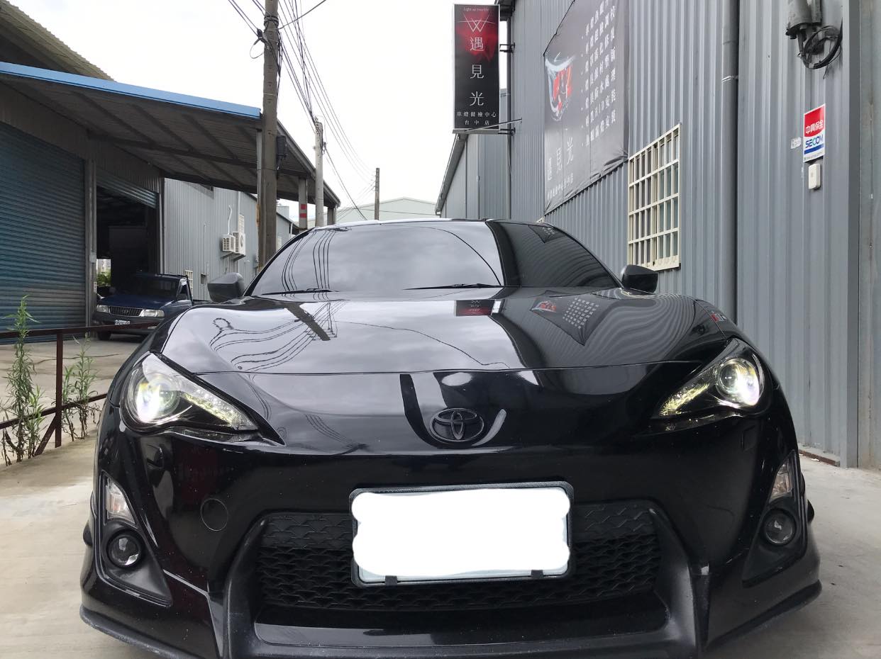 TOYOTA 86